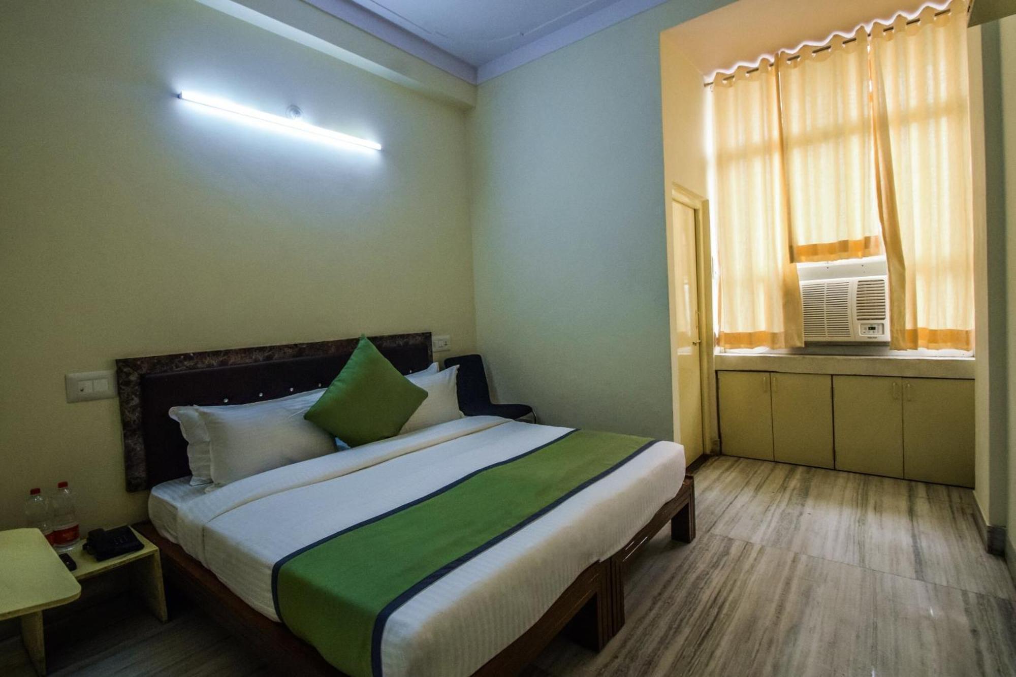 Hotel O Seema Удайпур Екстериор снимка