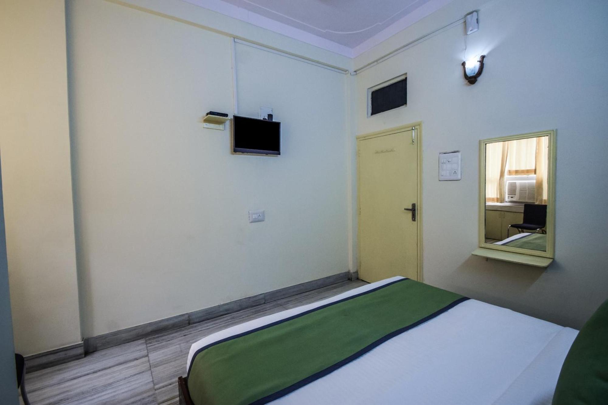 Hotel O Seema Удайпур Екстериор снимка