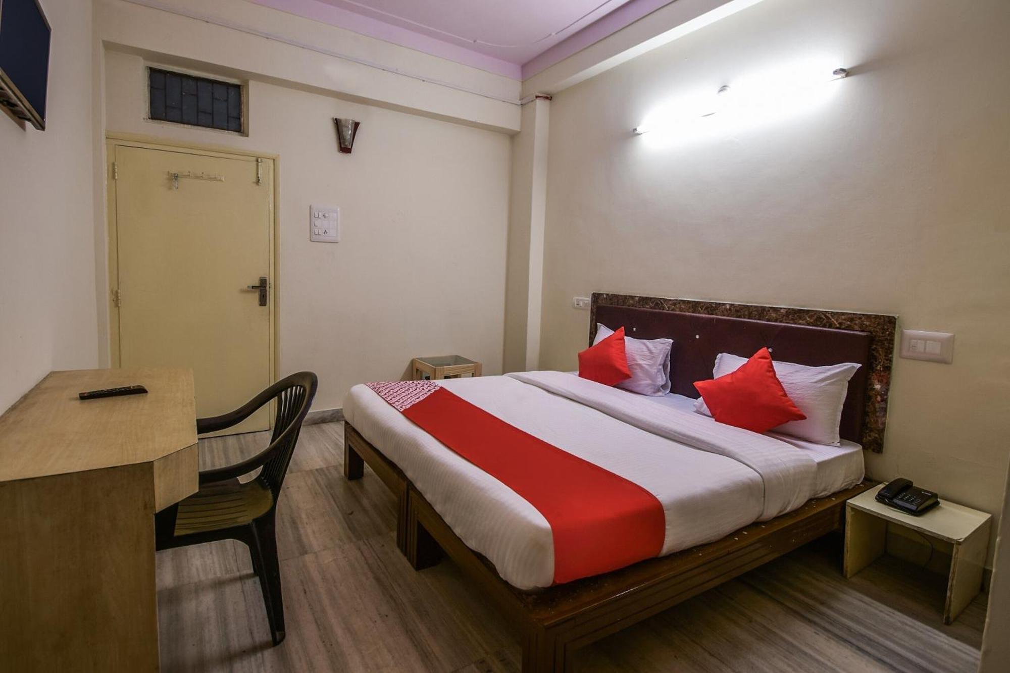 Hotel O Seema Удайпур Екстериор снимка